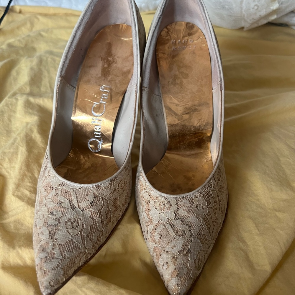 60s lace cream heels